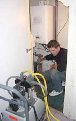 plombier chauffagiste Limonest et environ pour un désebouage ou un dépannage de chaudière... 06 84 45 46 67